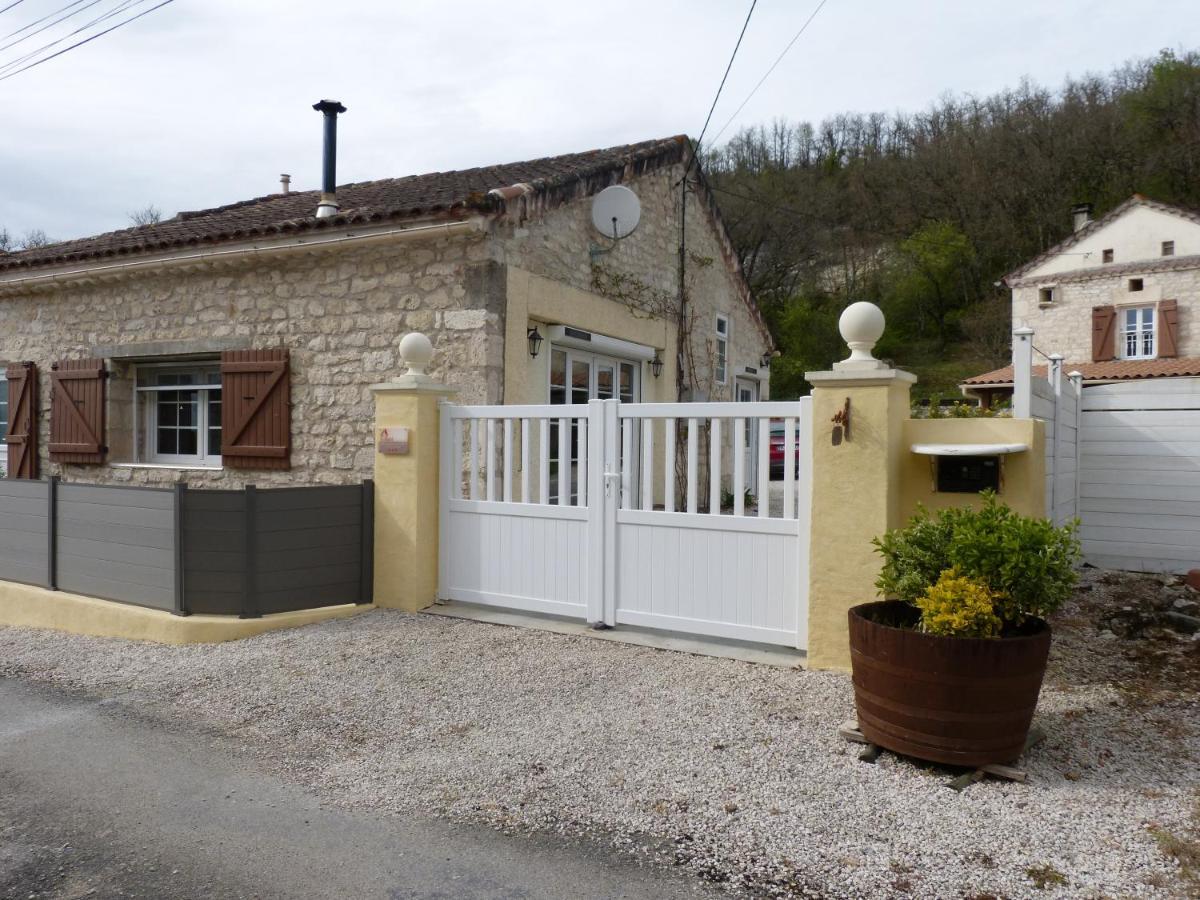 D'Est En Ouest Vila Montcuq Exterior foto